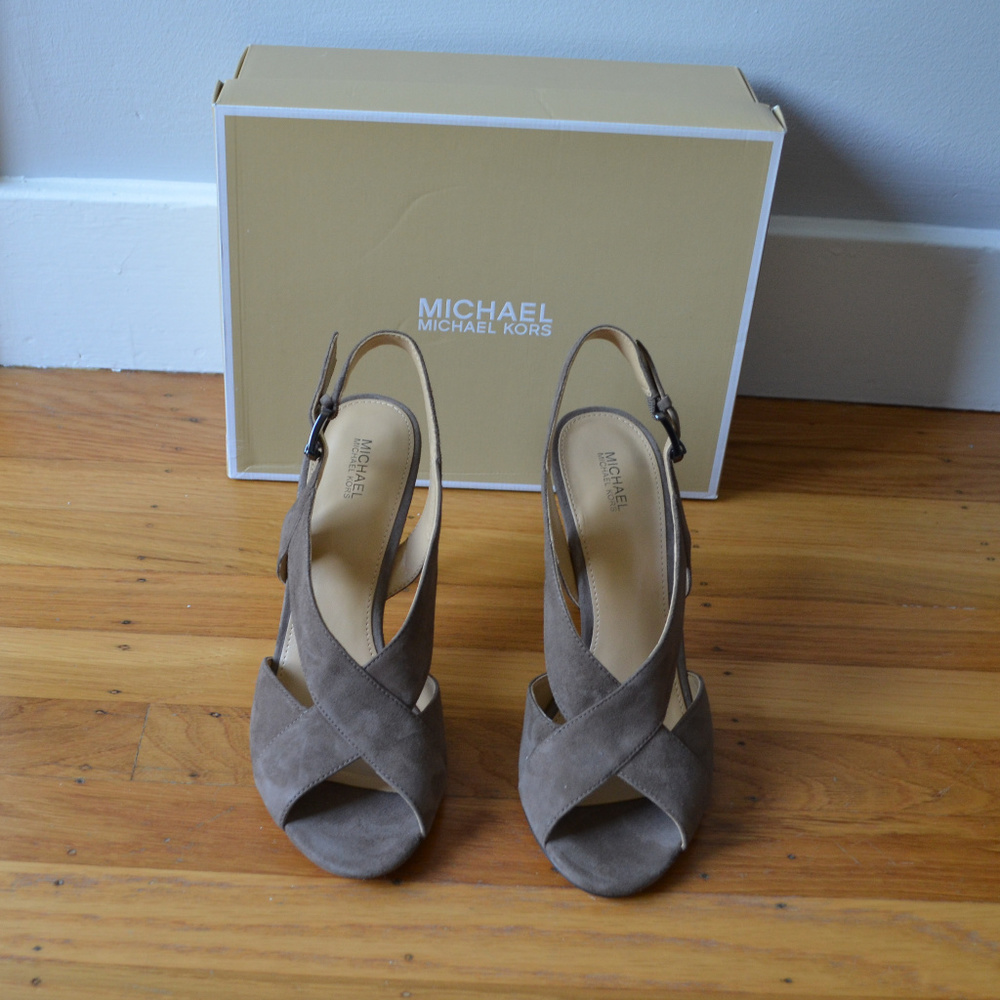 MICHAEL KORS Suede Slingback Heel Sandals - Picture 7 of 7